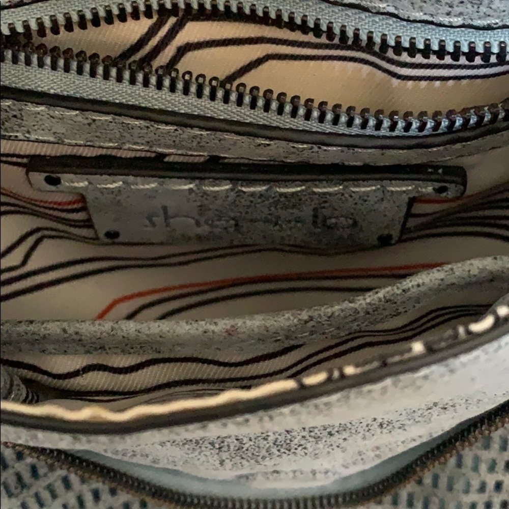 Purse - Picture 7 of 8